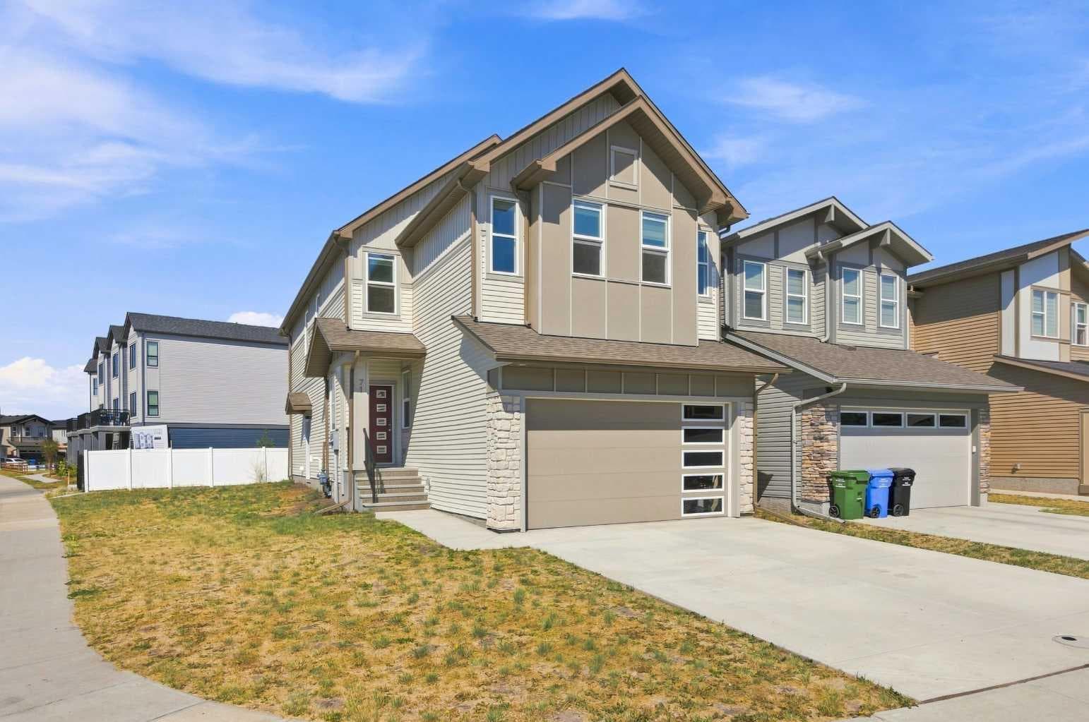 71 Belvedere Green SE — photo 1