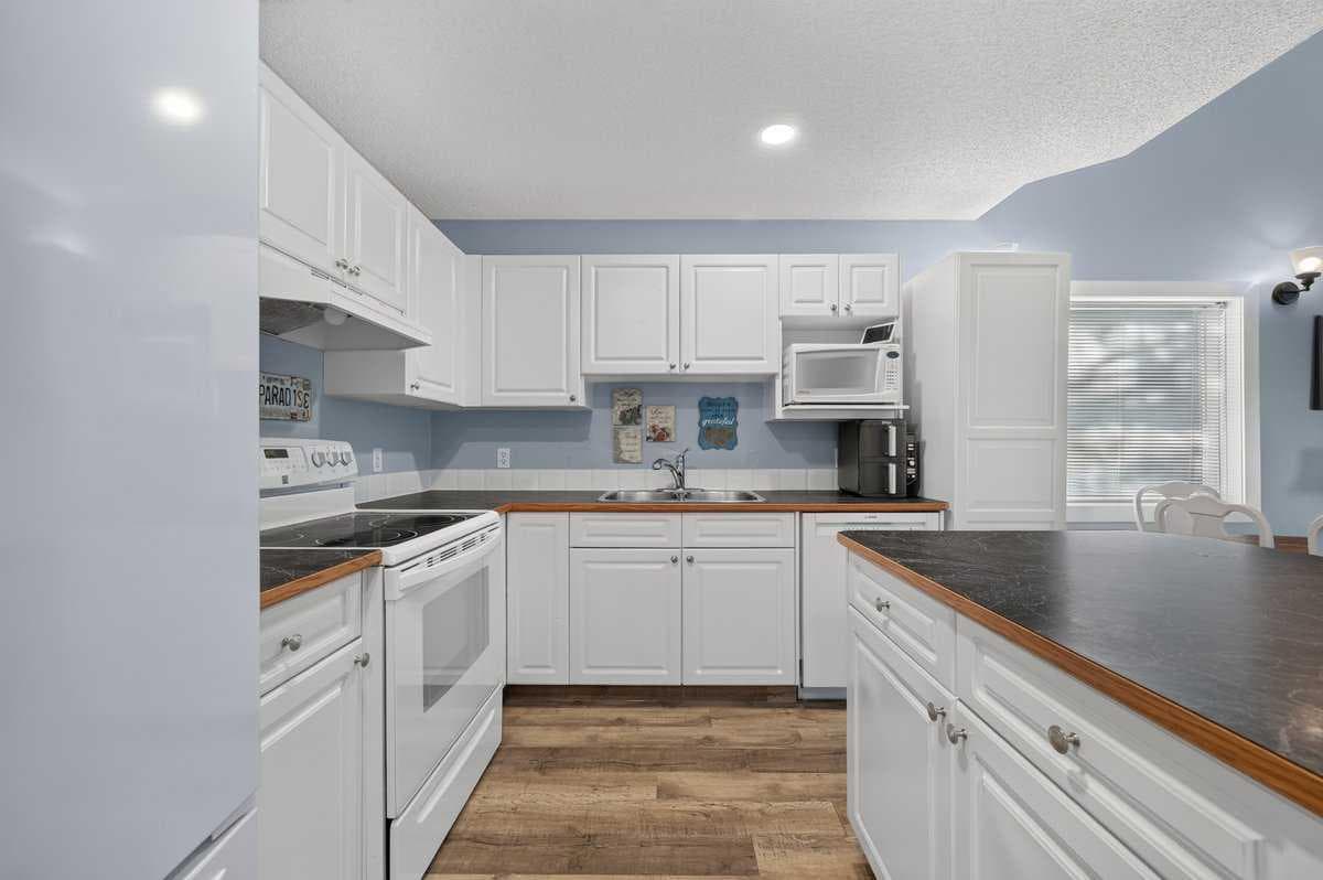 61 Somervale Point SW — photo 5