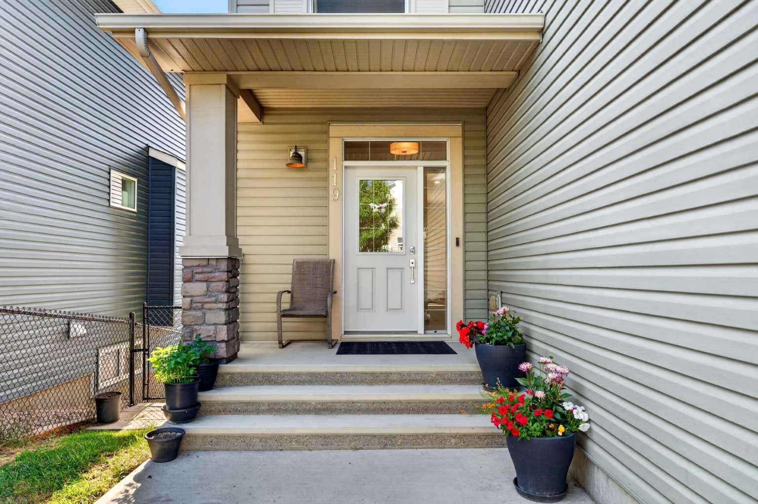 119 Baywater Rise SW — photo 4
