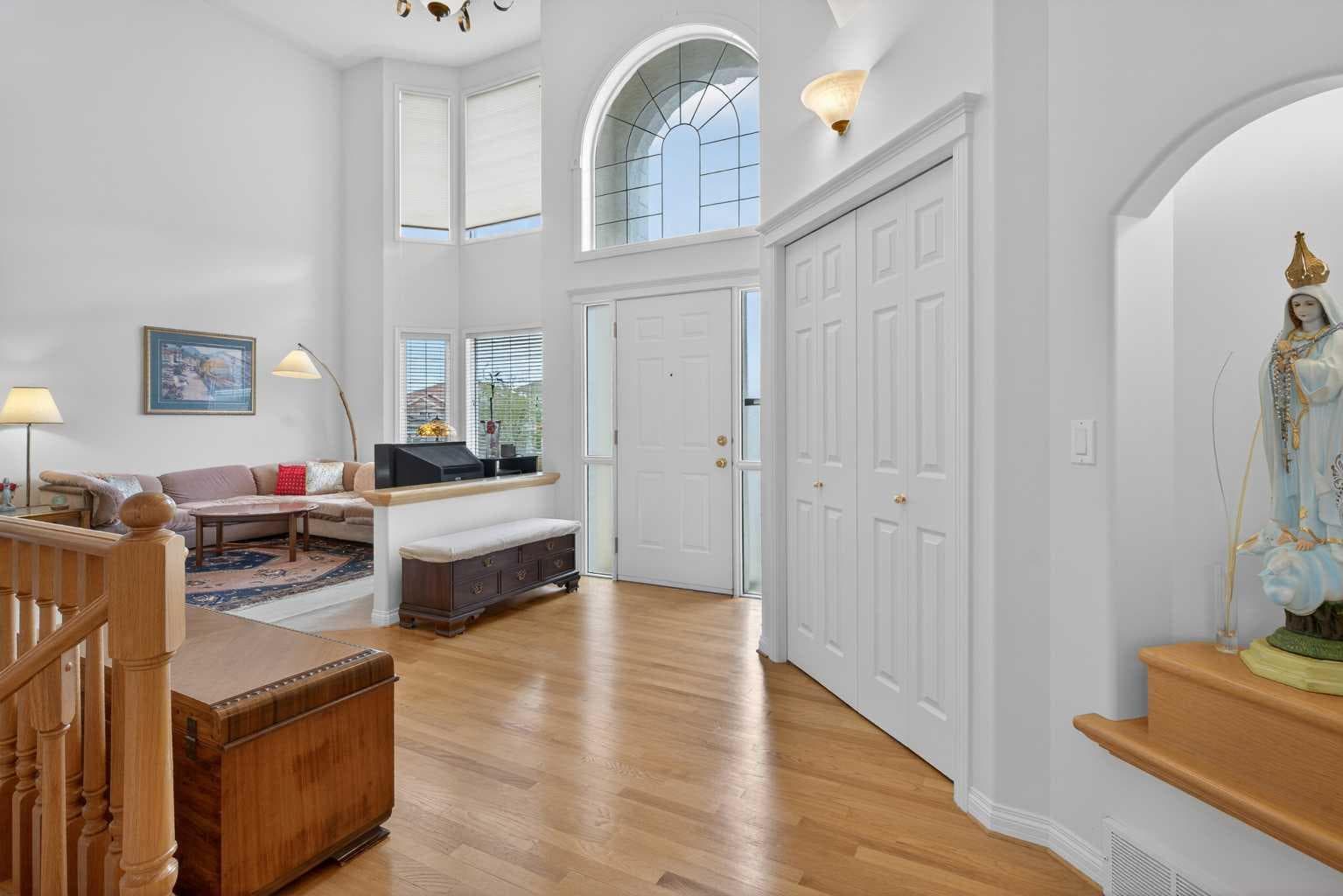 307 Hampstead Way NW — photo 5