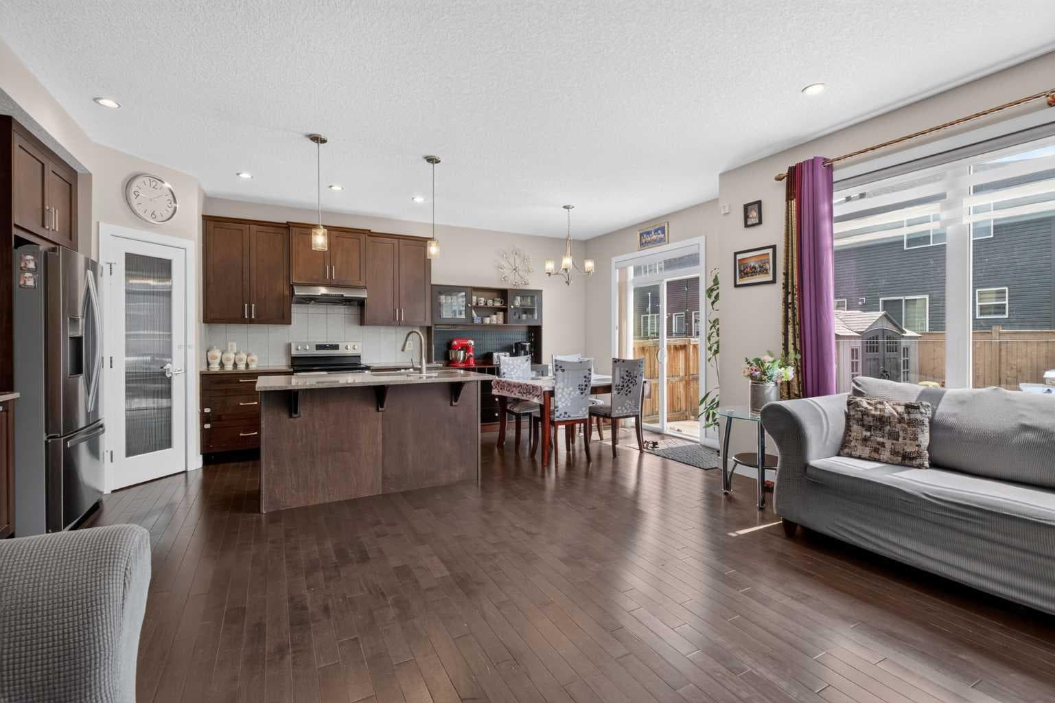 45 Saddlestone Drive NE — photo 3