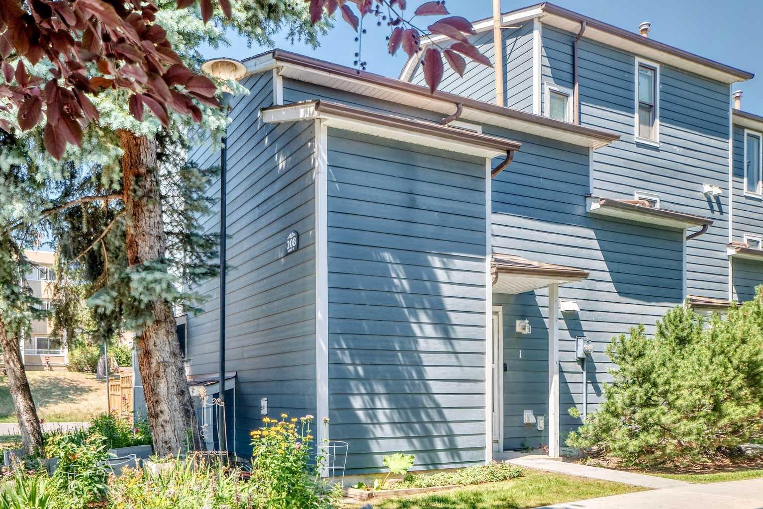 1, 208 Grier Terrace NE — photo 1
