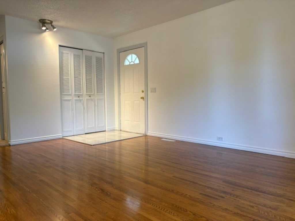 715 64 Avenue NW — photo 5