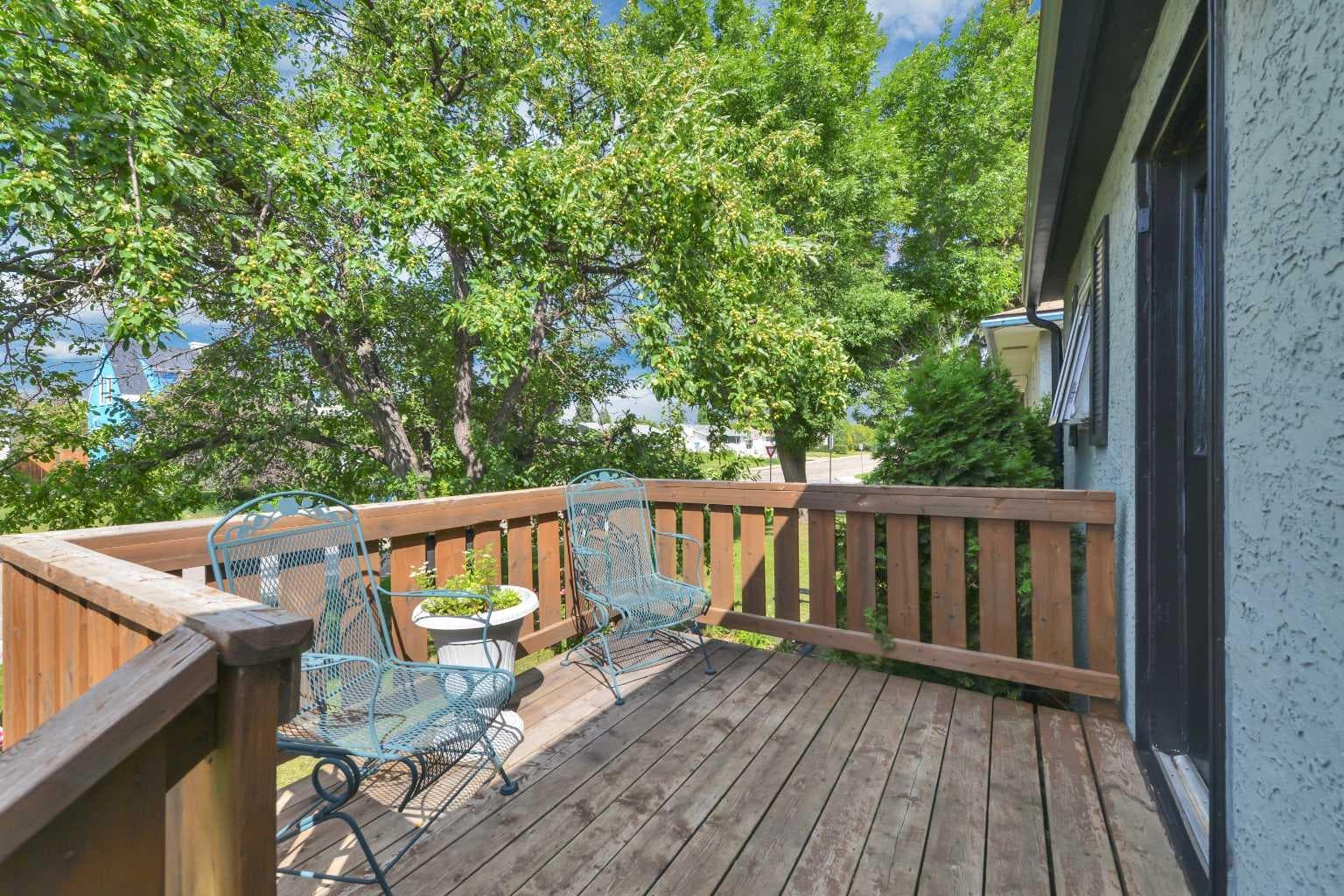 3705 45 Street — photo 4