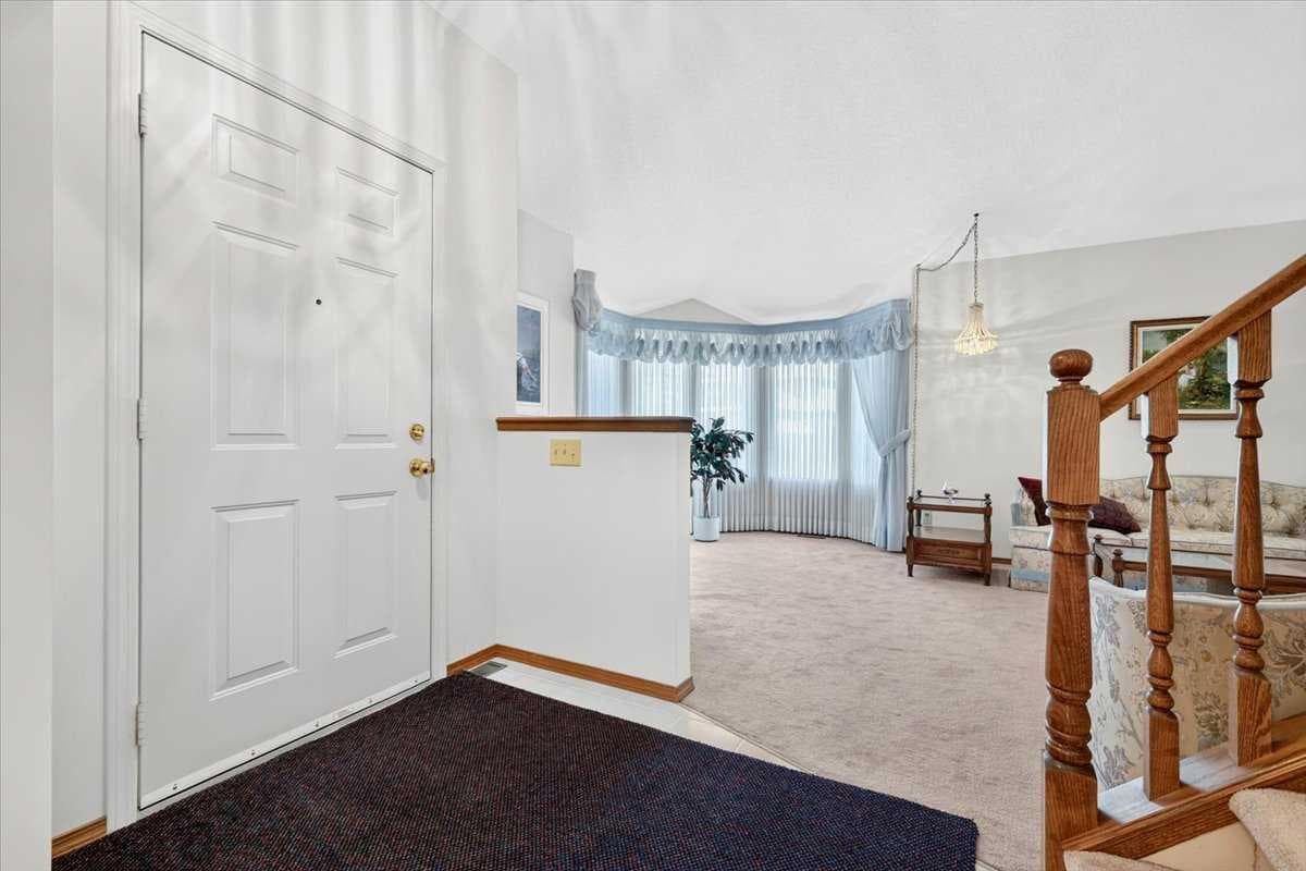 105 Christie Knoll Heights SW — photo 4
