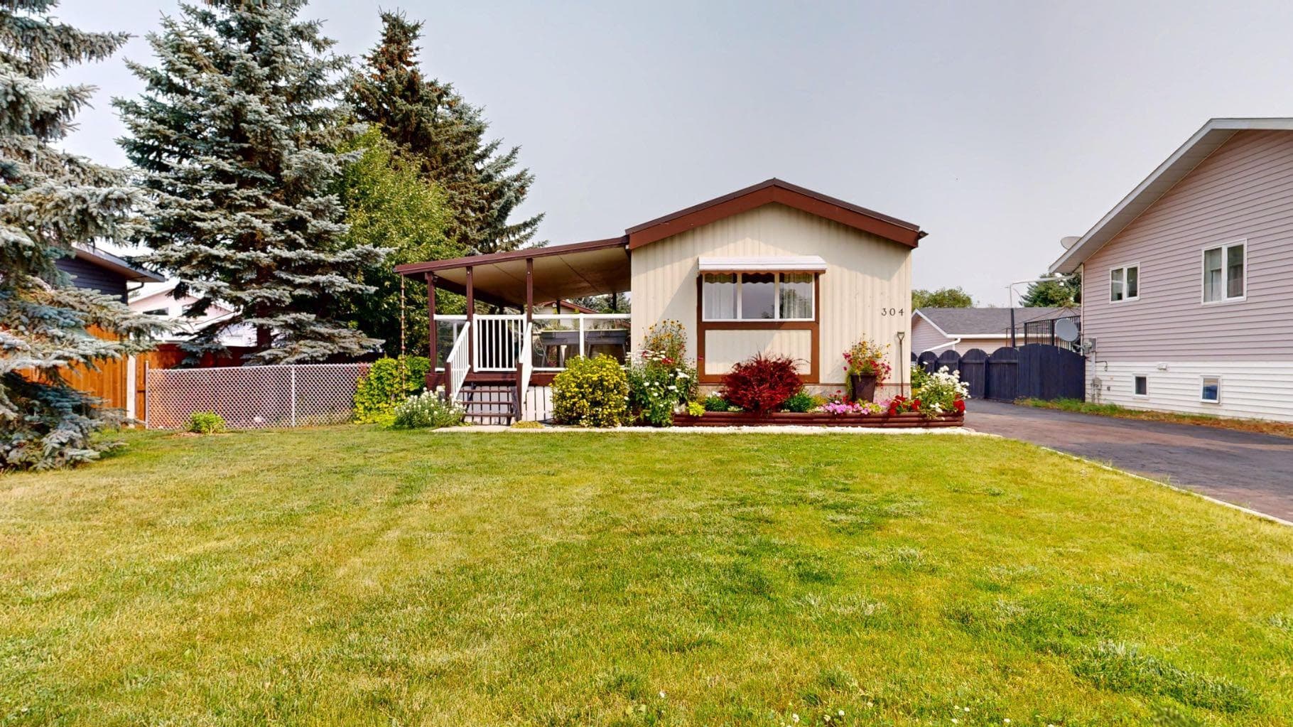 304 Slade Drive — photo 1