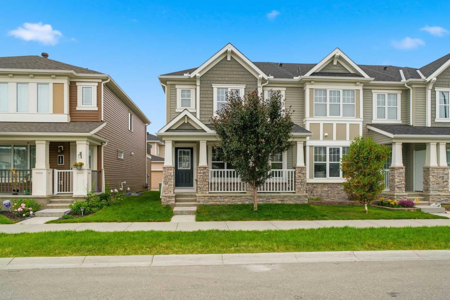 1449 Carrington Boulevard NW — photo 1
