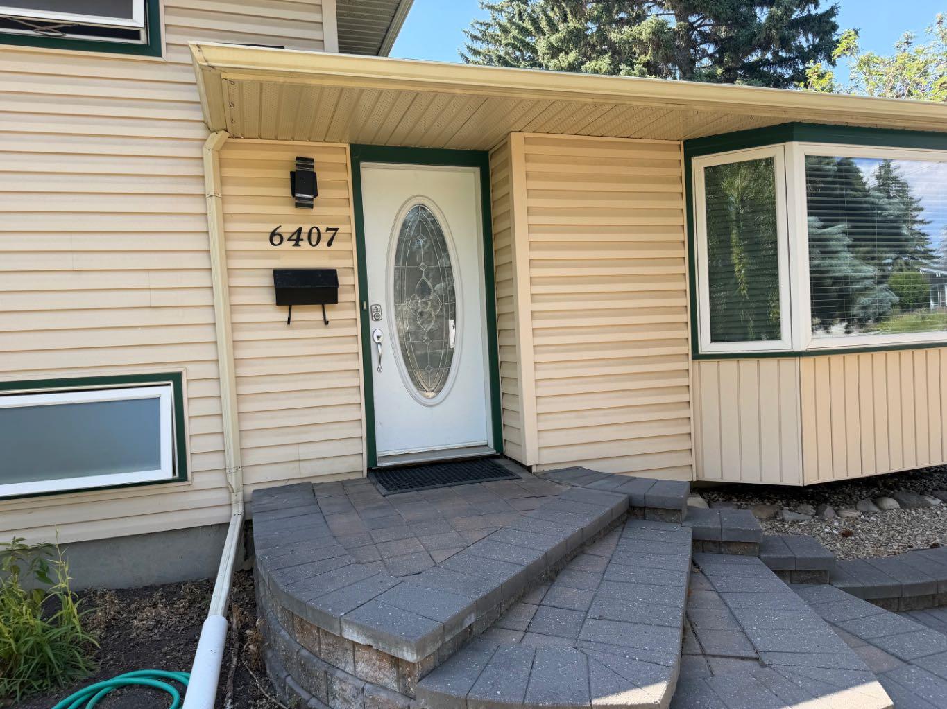 6407 Lombardy Crescent SW — photo 5