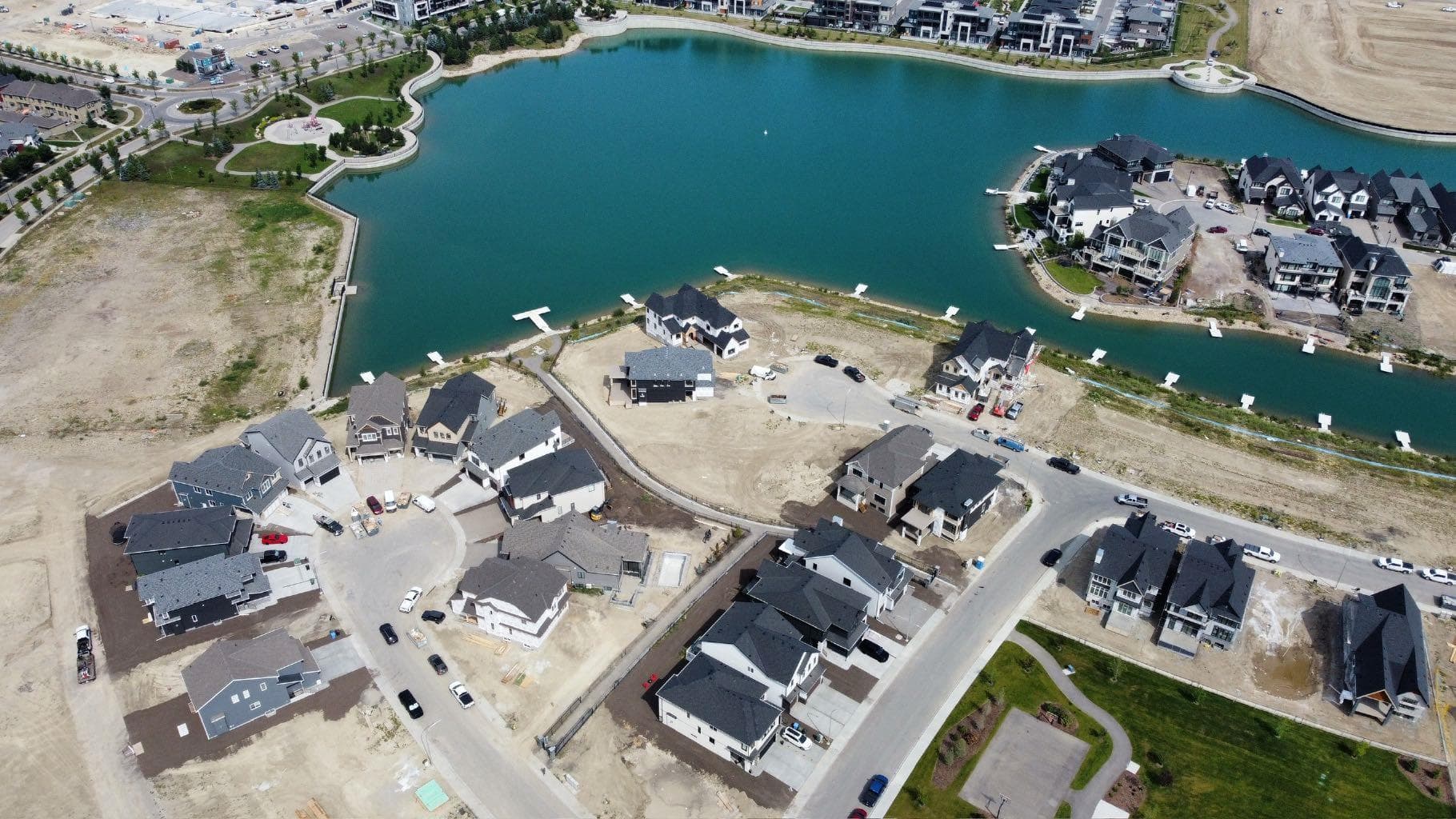 501 Marina Grove SE — photo 2
