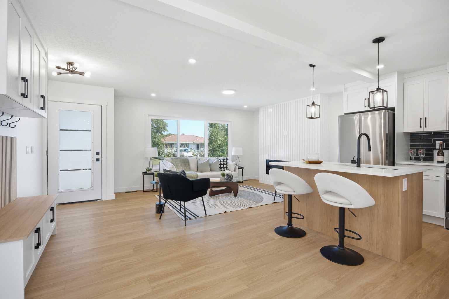 451 Arlington Drive SE — photo 4