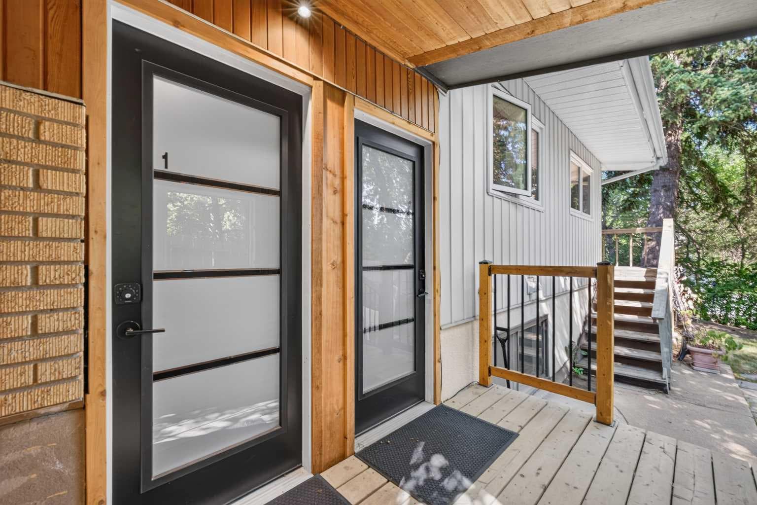 14 Rosetree Crescent NW — photo 3
