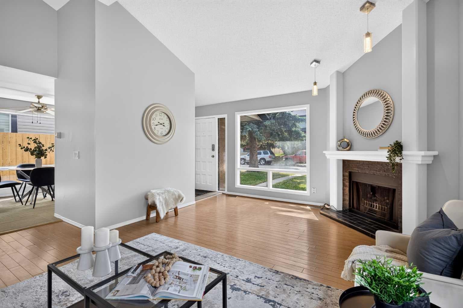 258 Summerwood Place SE — photo 5