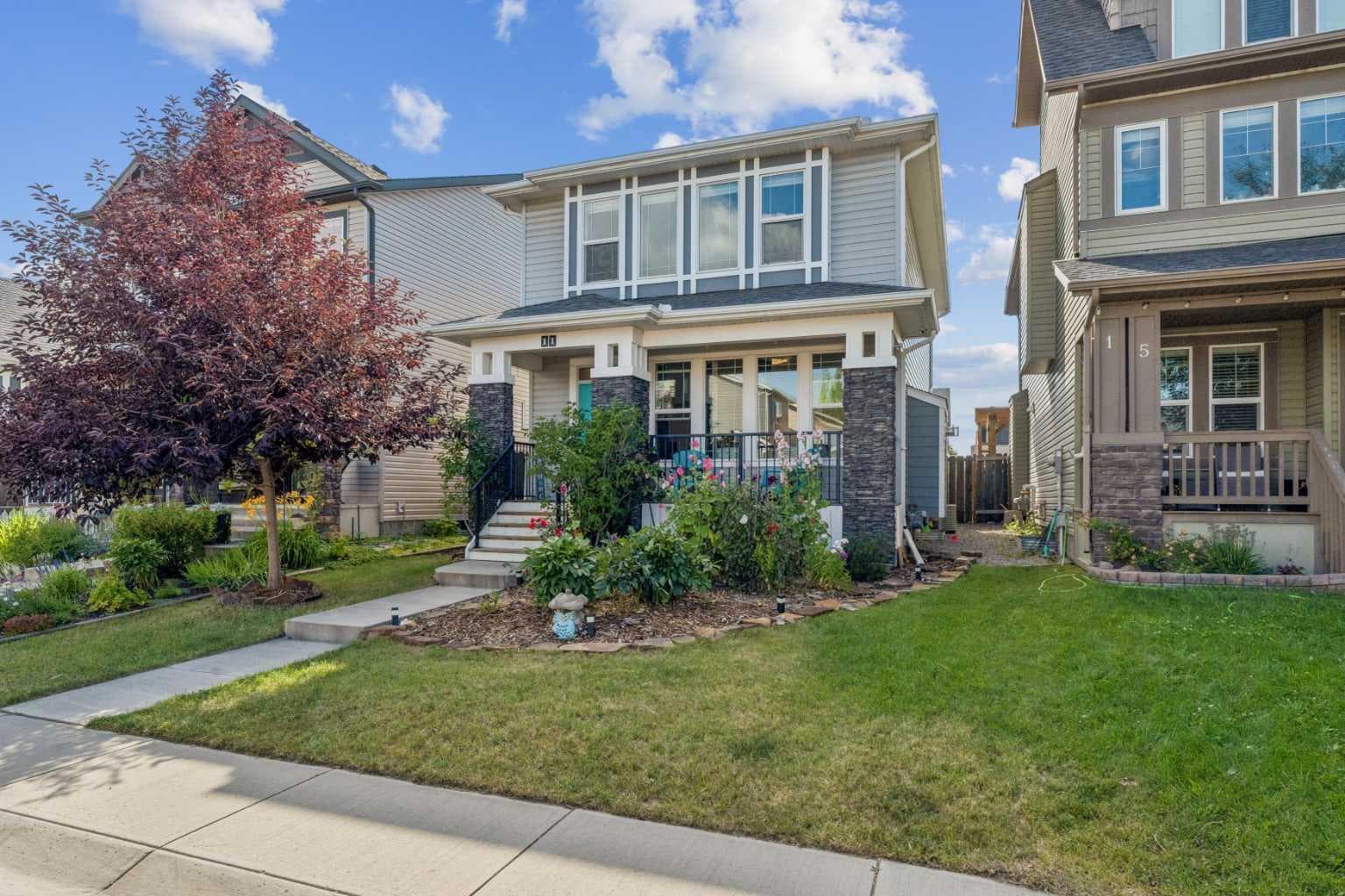 11 Legacy Crescent SE — photo 2