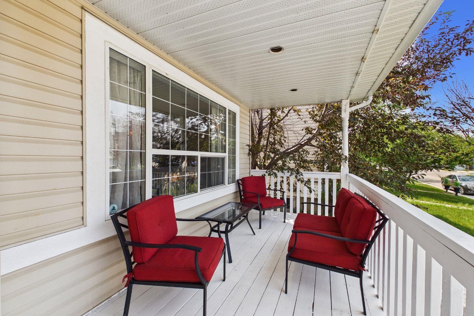 27 Bridlewood Park SW — photo 2