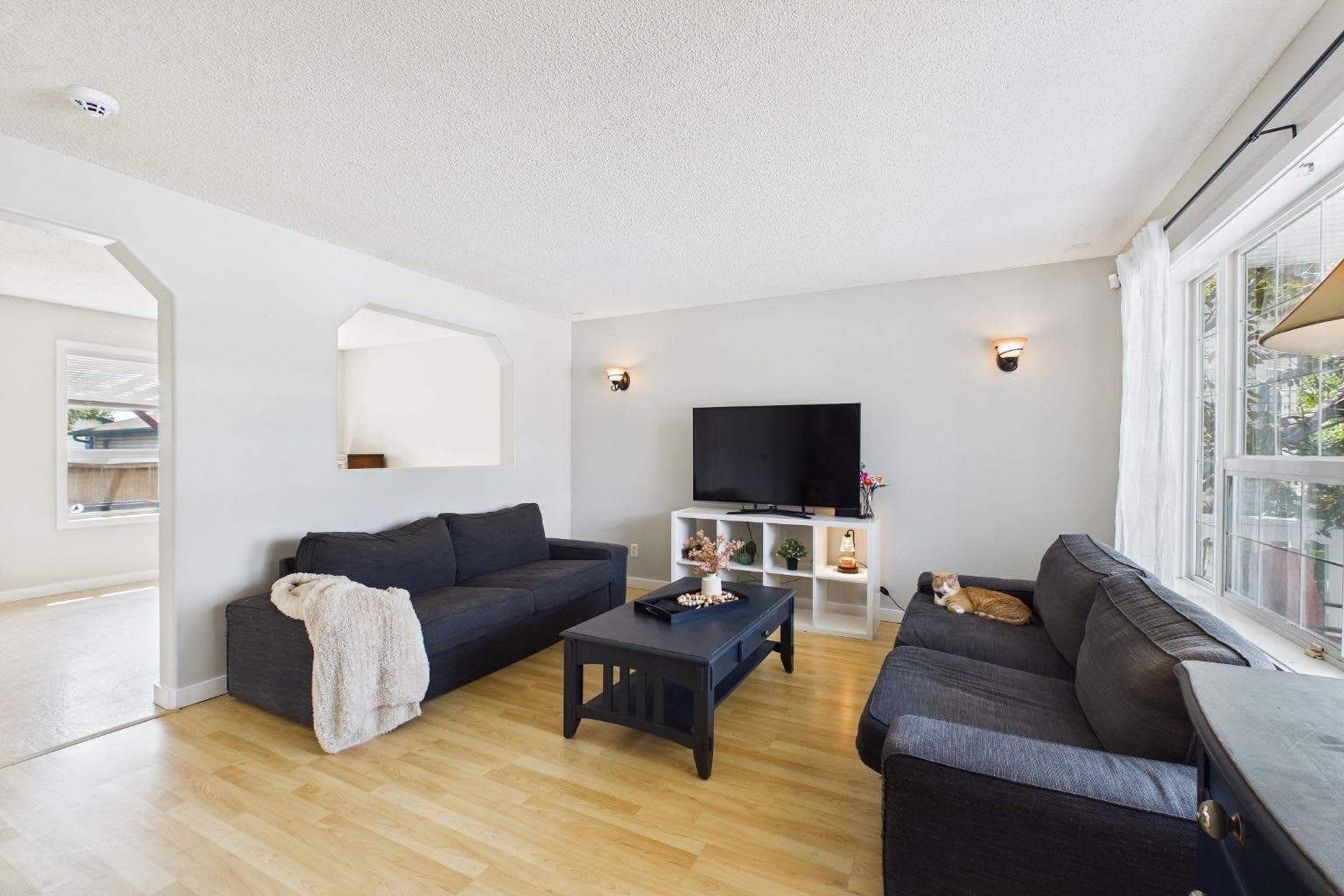 27 Bridlewood Park SW — photo 3
