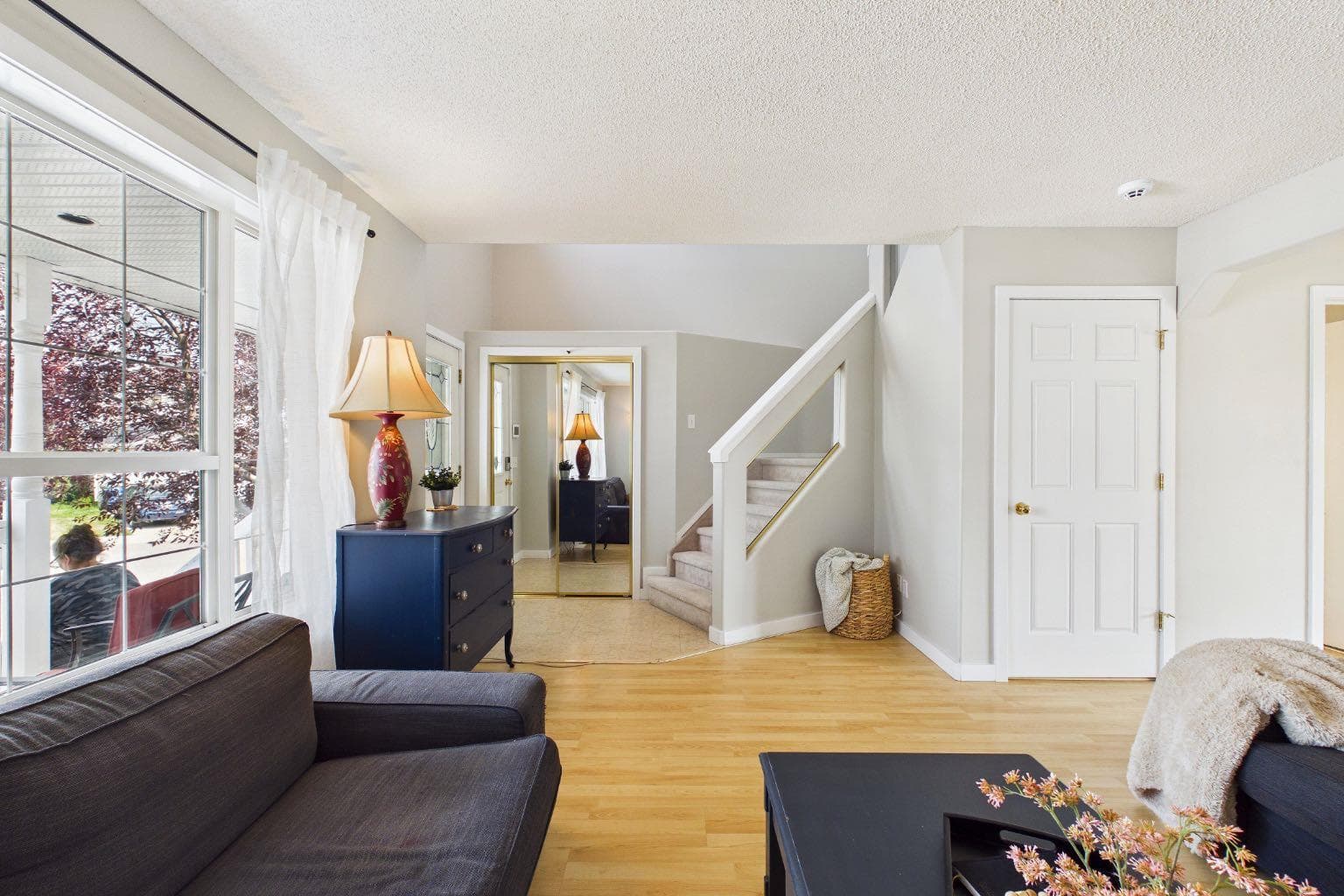 27 Bridlewood Park SW — photo 5
