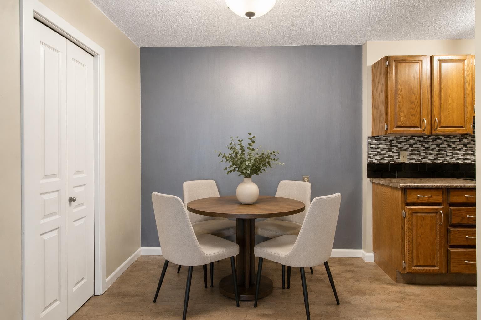 522, 6400 Coach Hill Road SW — photo 5