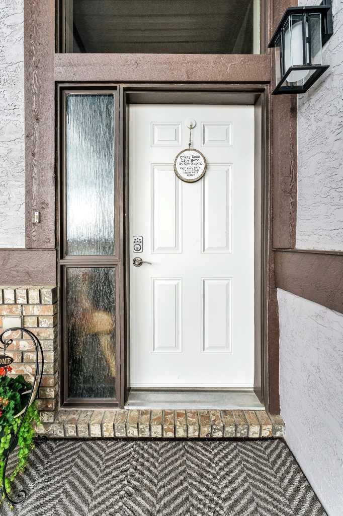 1174 16 Street NE — photo 4