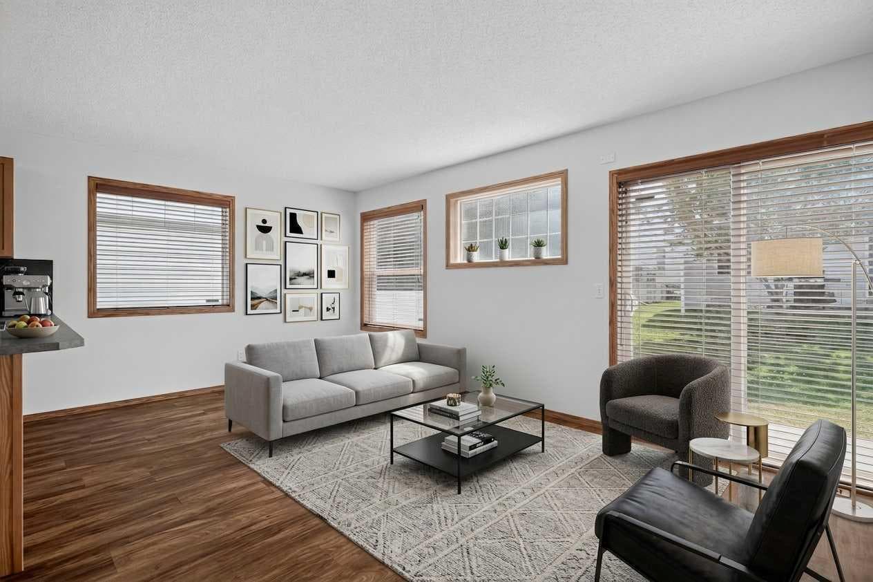 2337 Eversyde Avenue SW — photo 4