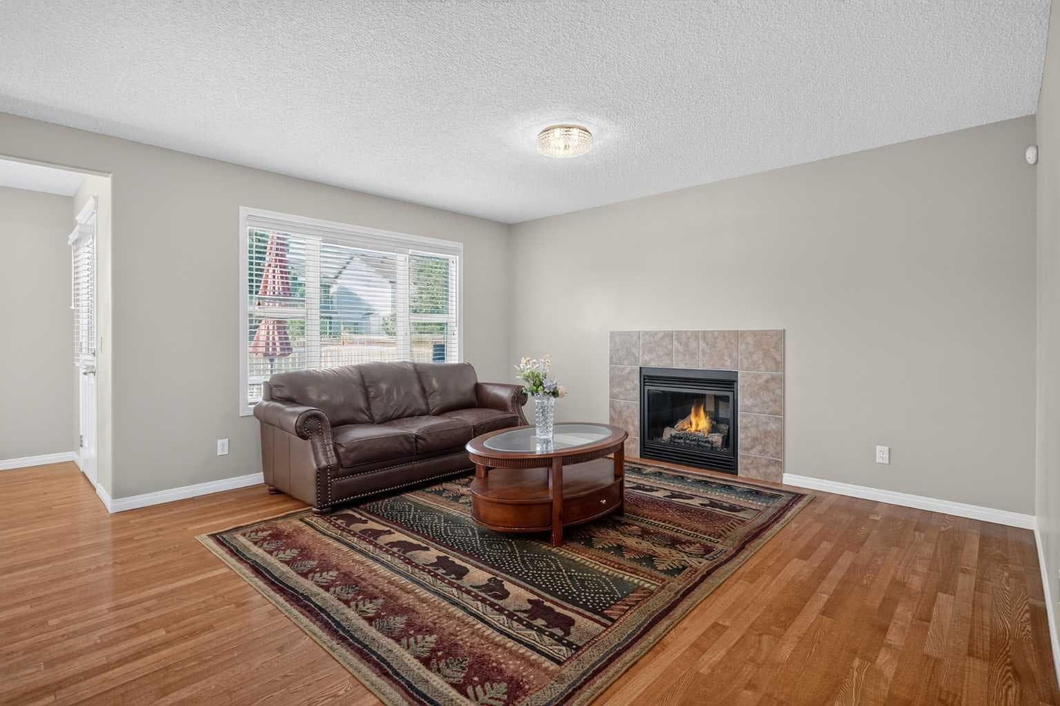189 Bridleridge View SW — photo 3