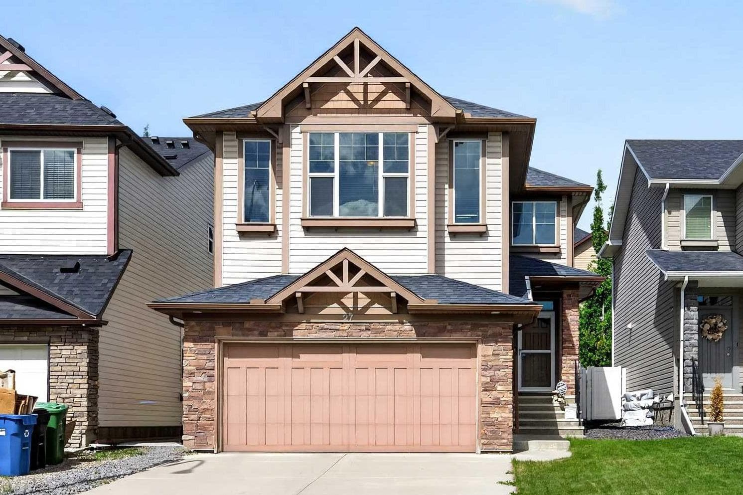 27 Panatella Row NW — photo 1
