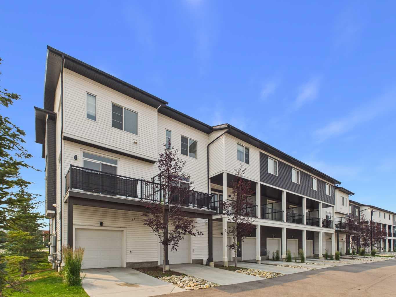 2478 210 Avenue SE — photo 3