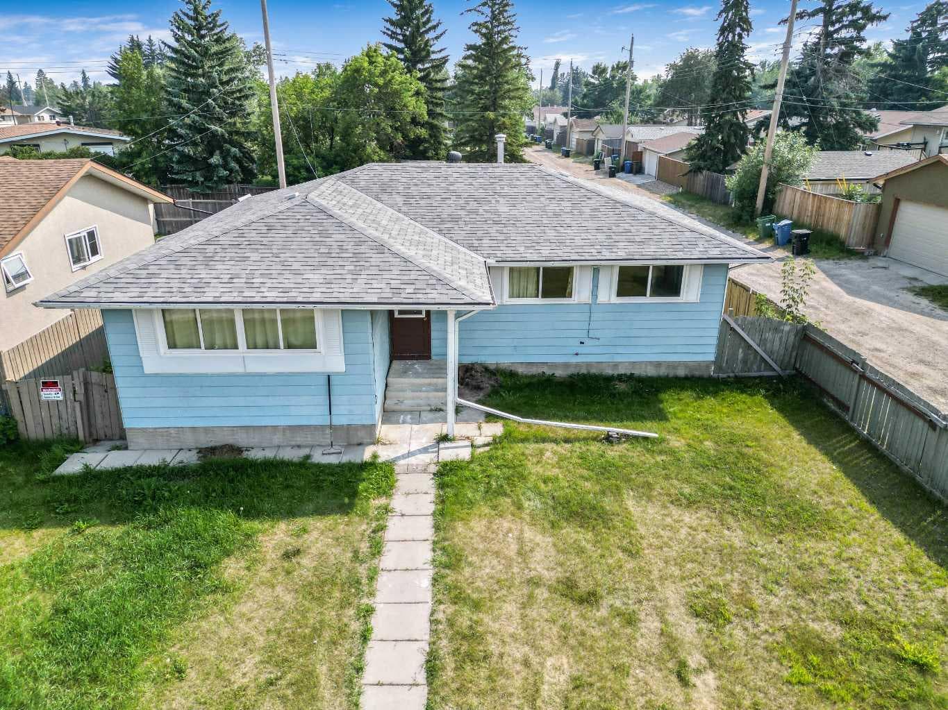 Detached in Forest Heights