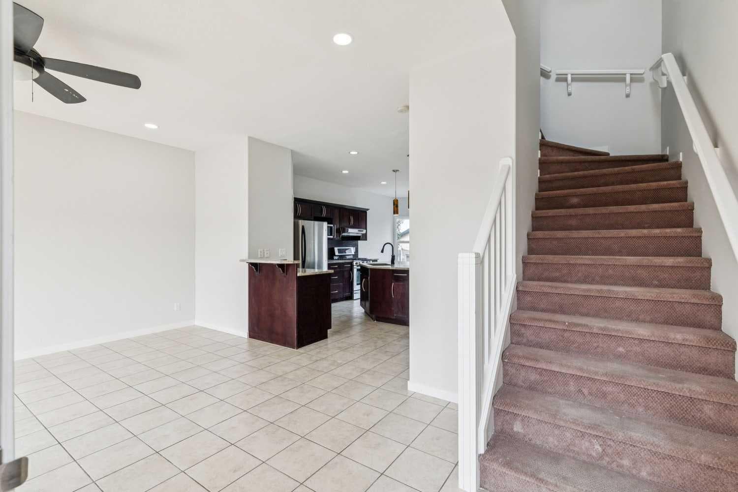 12 Autumn Court SE — photo 2