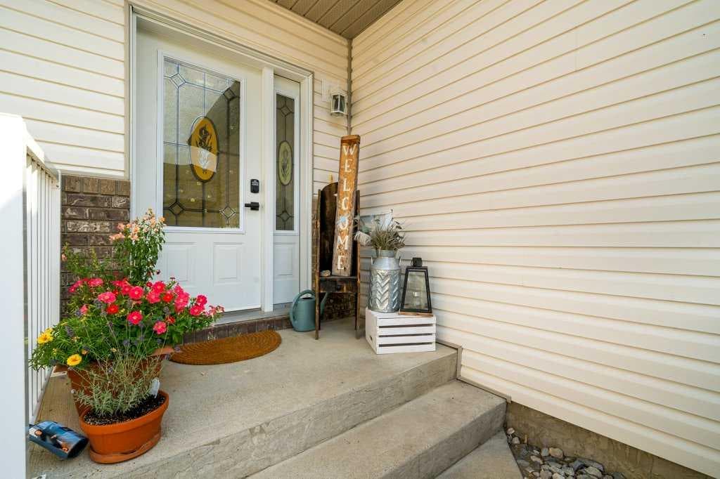 316 Washington Way SE — photo 1
