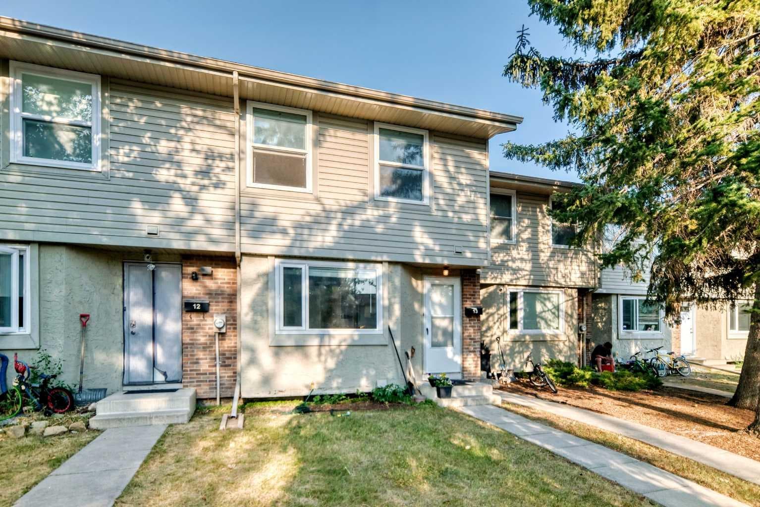 13, 123 Queensland Drive SE — photo 1