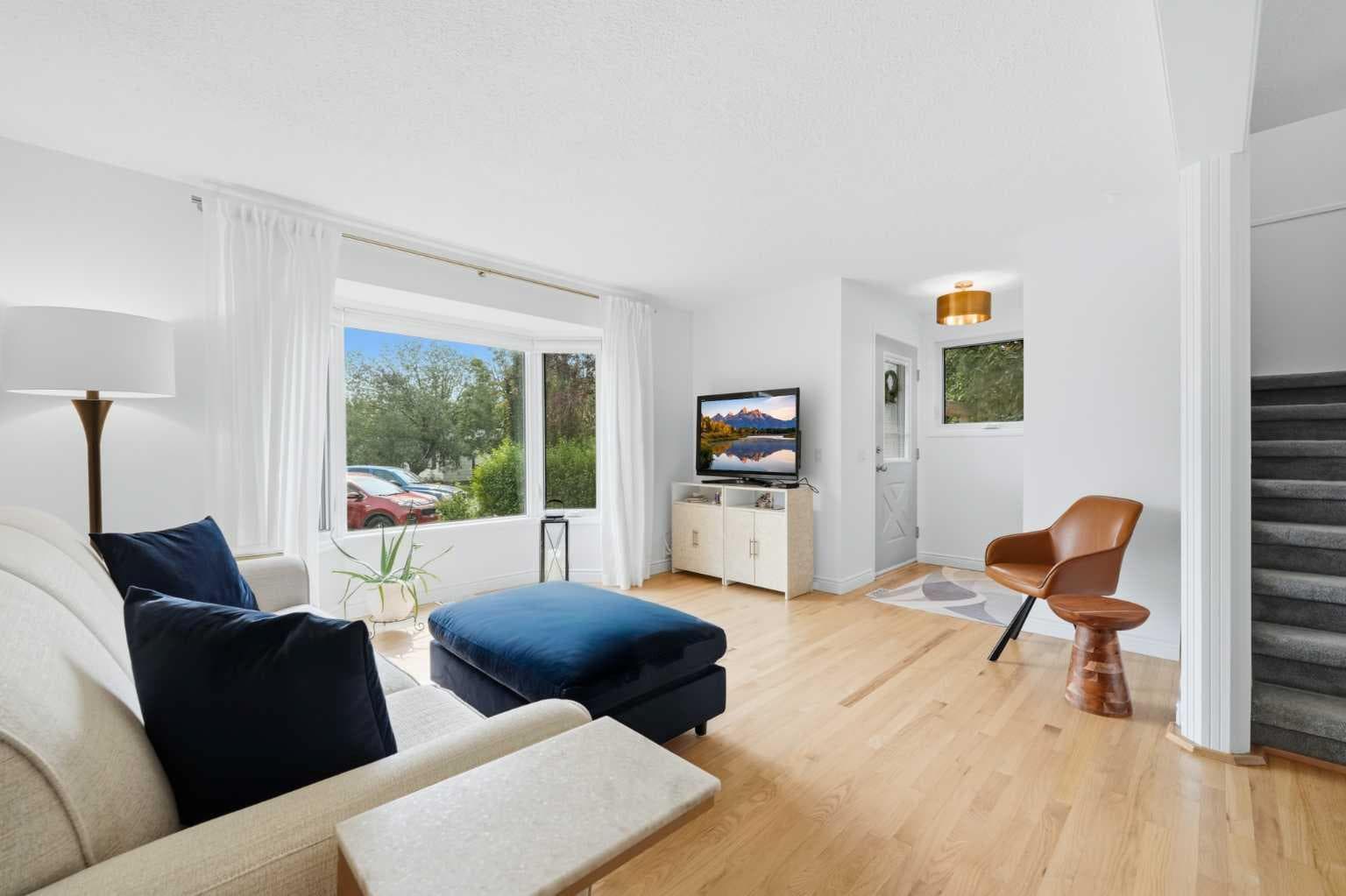 224 Erin Dale Place SE — photo 5