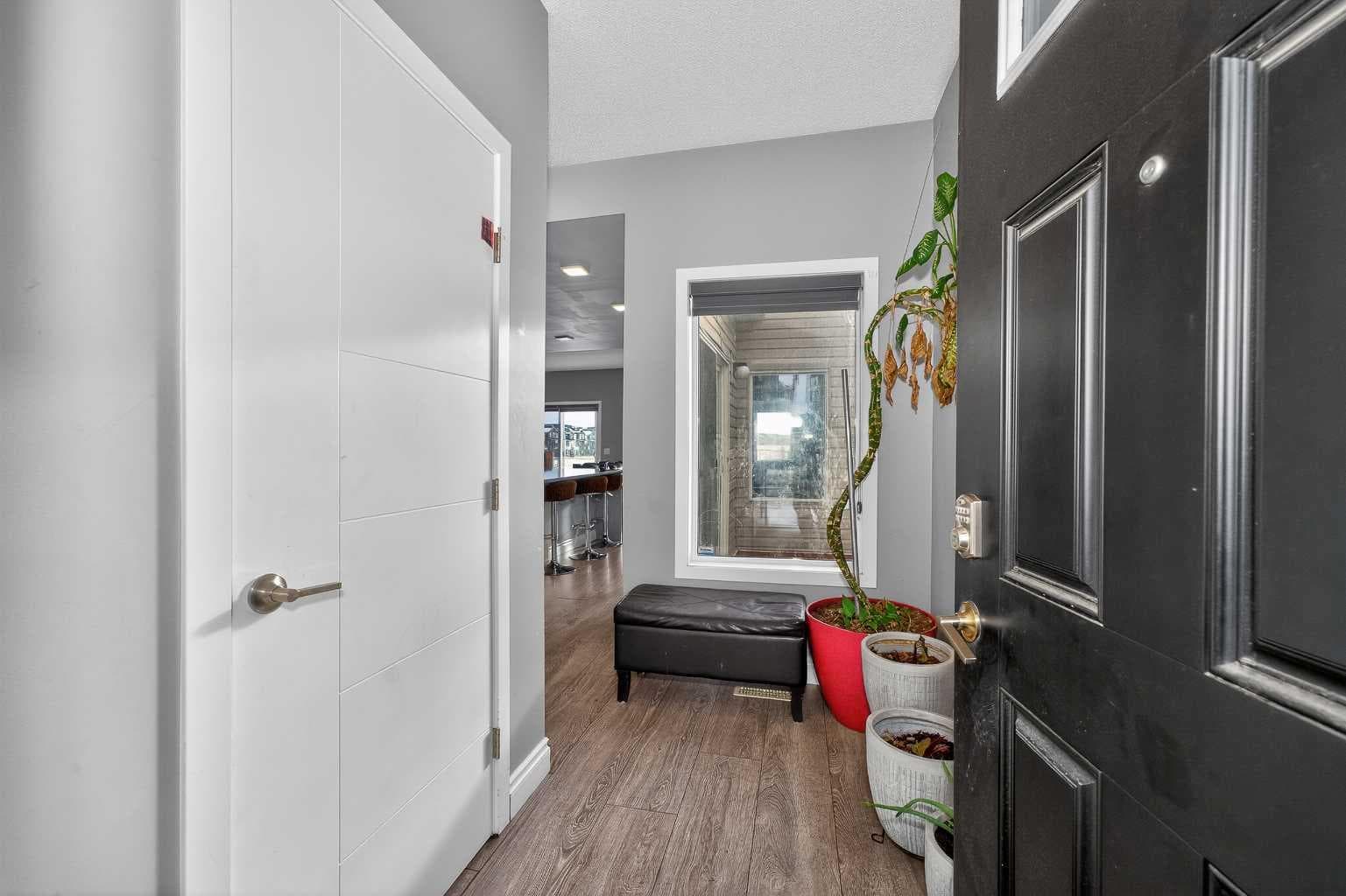 45 Redstone Drive NE — photo 3