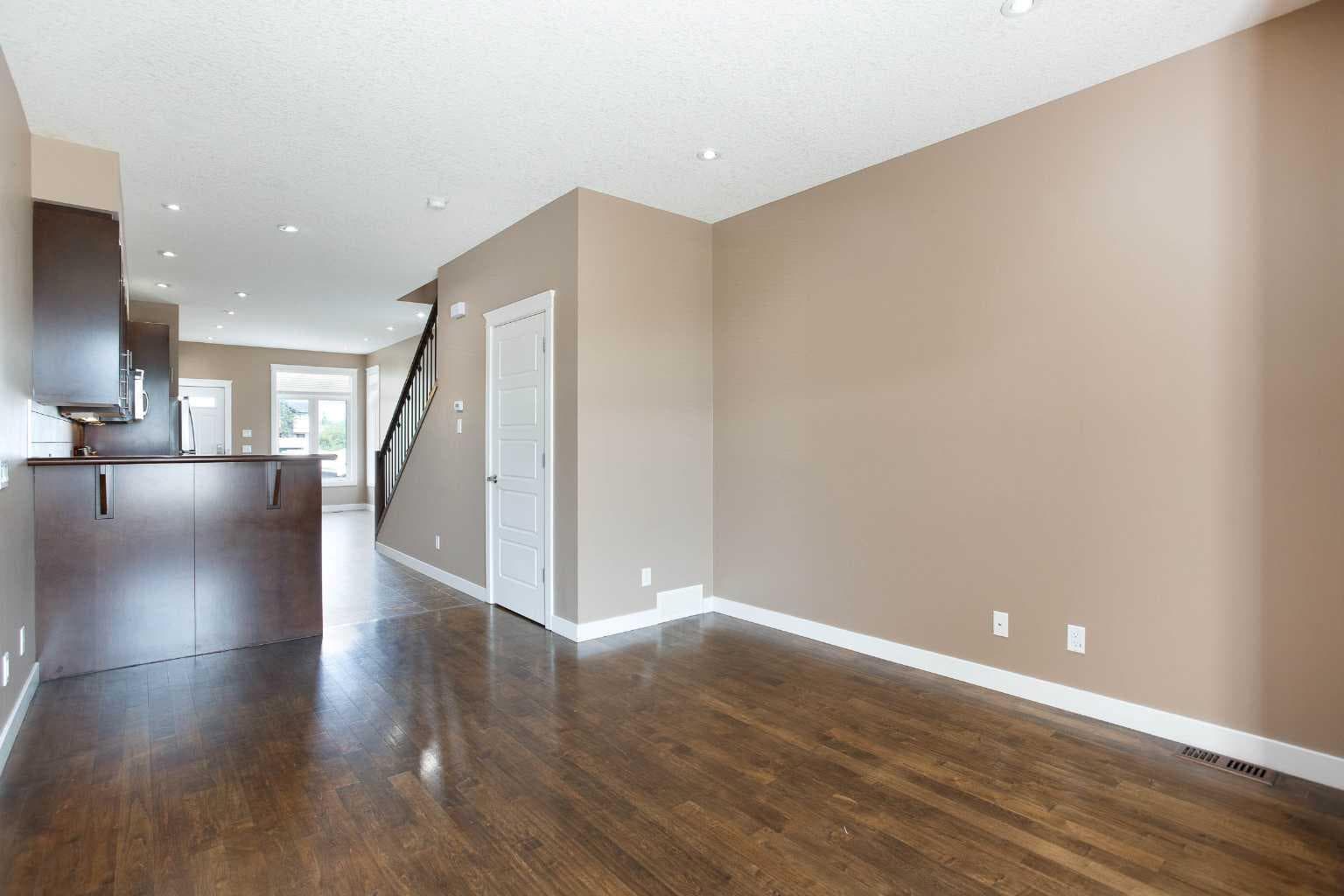 4510 73 Street NW — photo 5