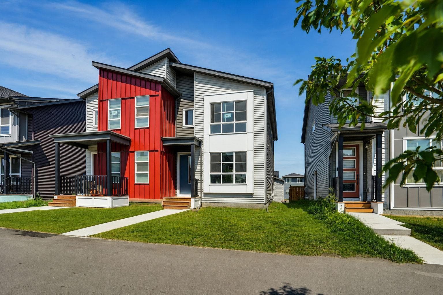 152 Belmont Way SW — photo 3