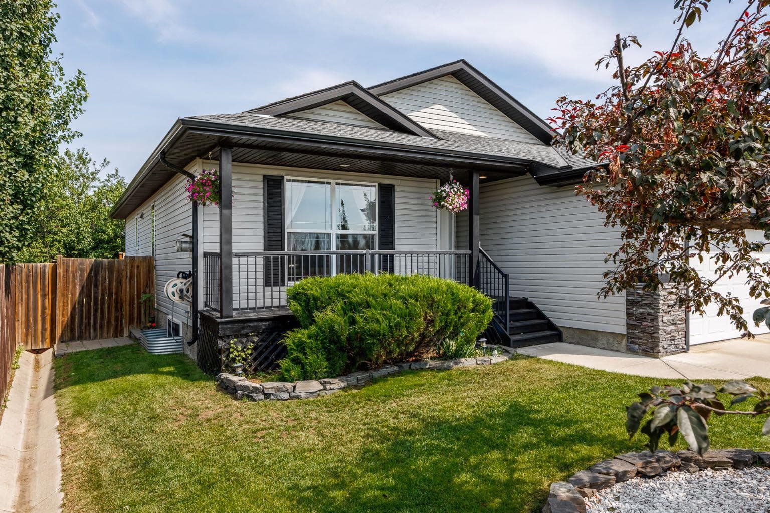 112 Hillview Drive — photo 3