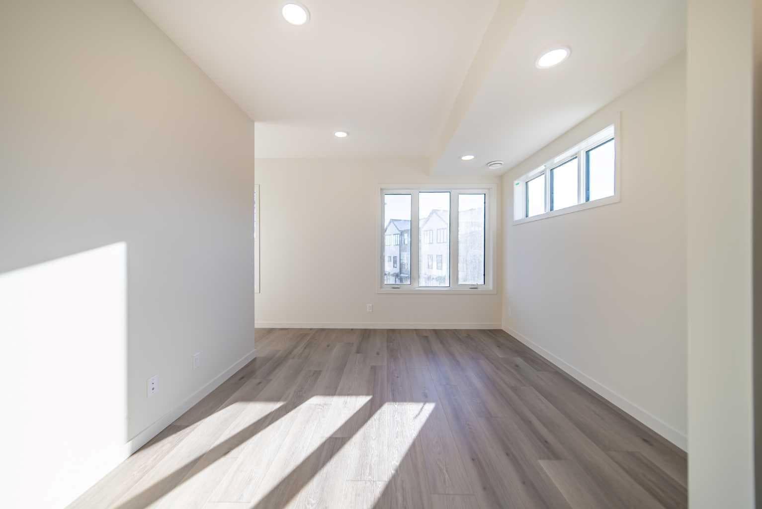 702A, 154 Arbour Lake Court NW — photo 3