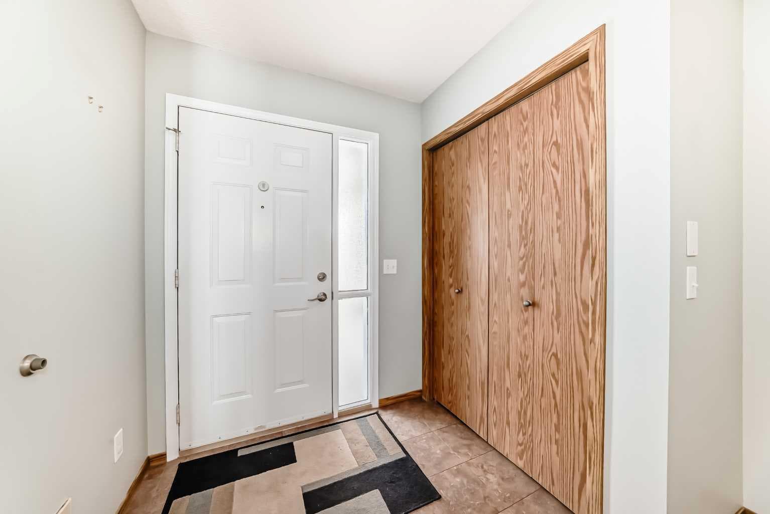 16 Edenwold Green NW — photo 3