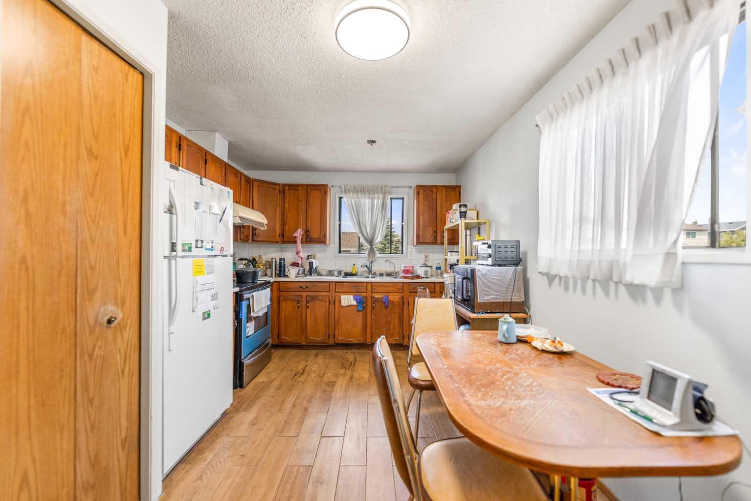 6772 Temple Drive NE — photo 4