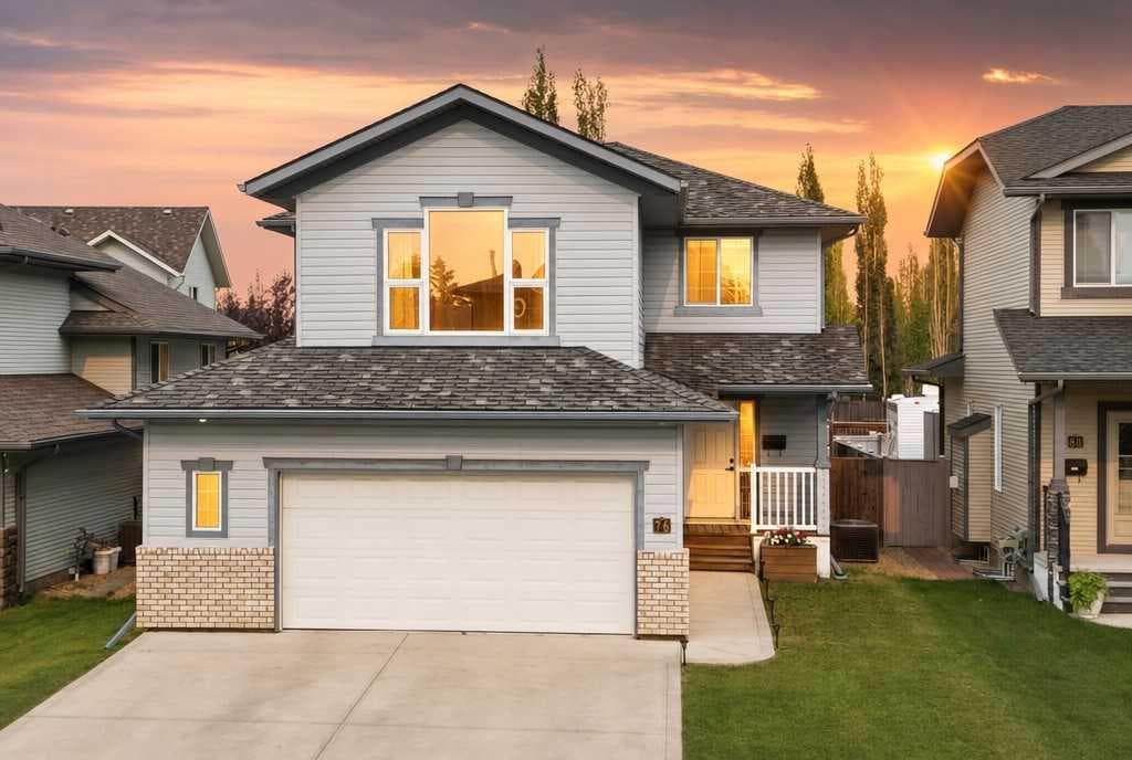 76 Lacey Close — photo 1