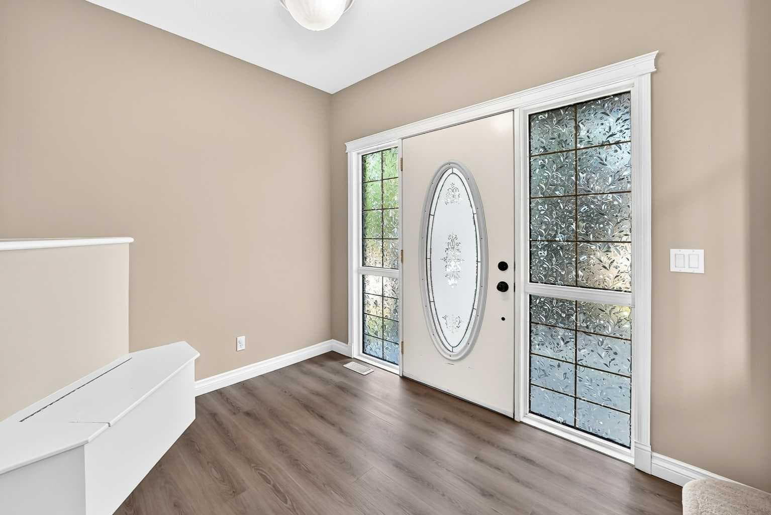 63 Royal Birch Point NW — photo 5