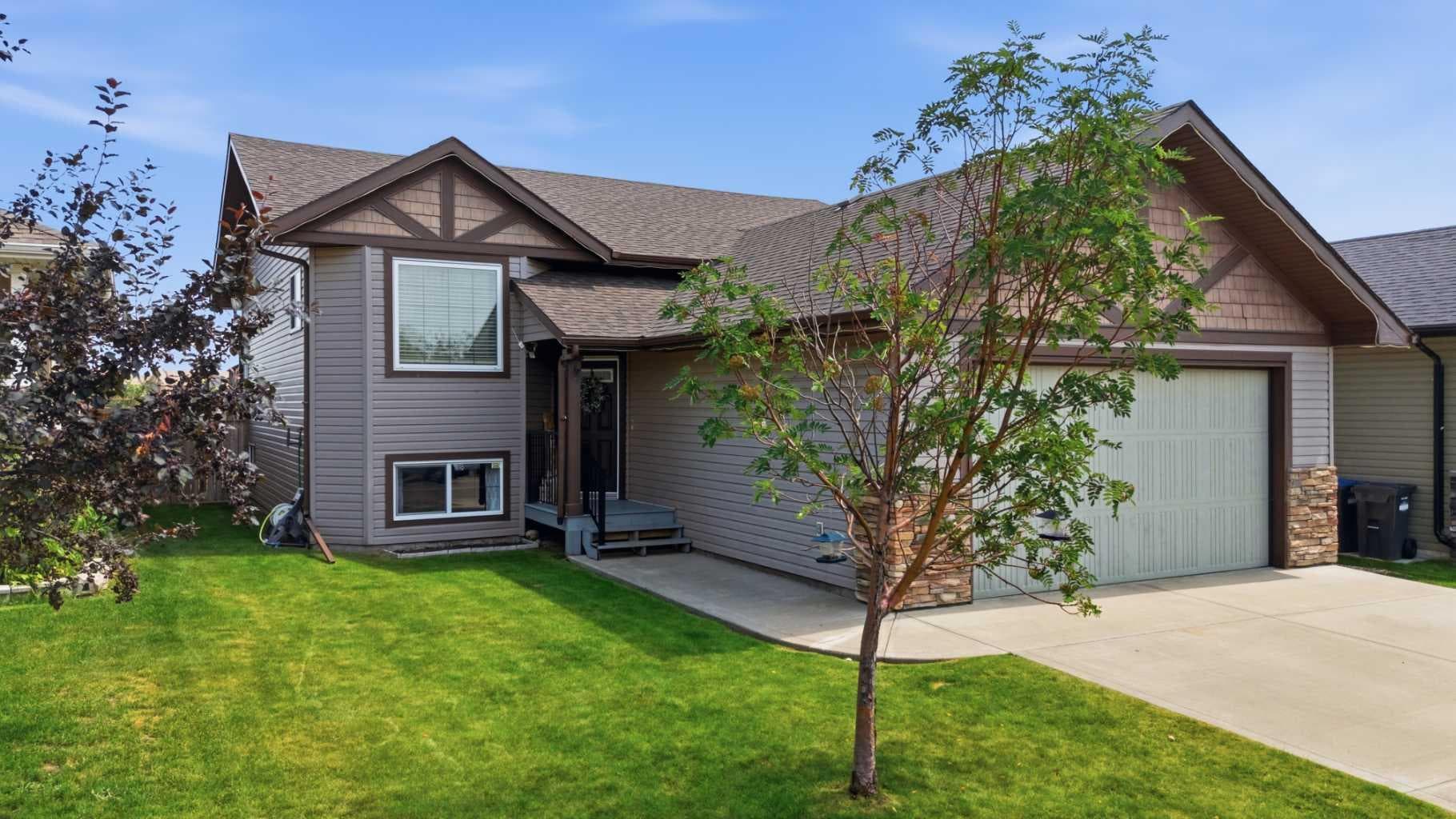 70 Rozier Close — photo 1