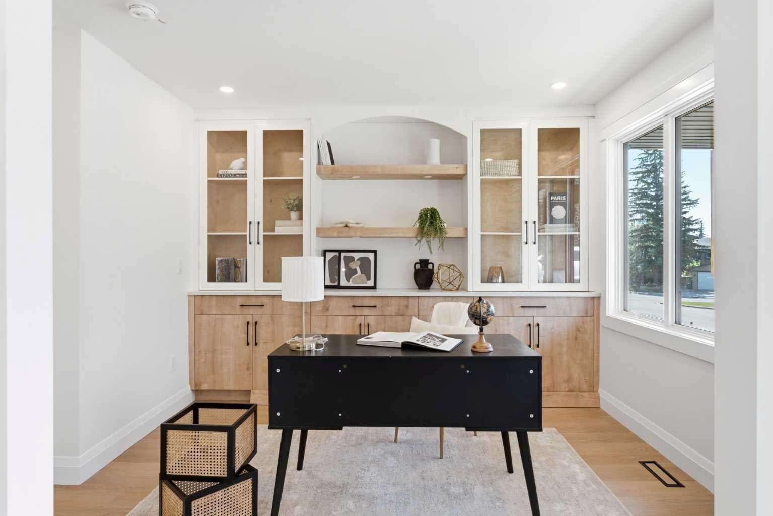 3375 Breton Close NW — photo 3
