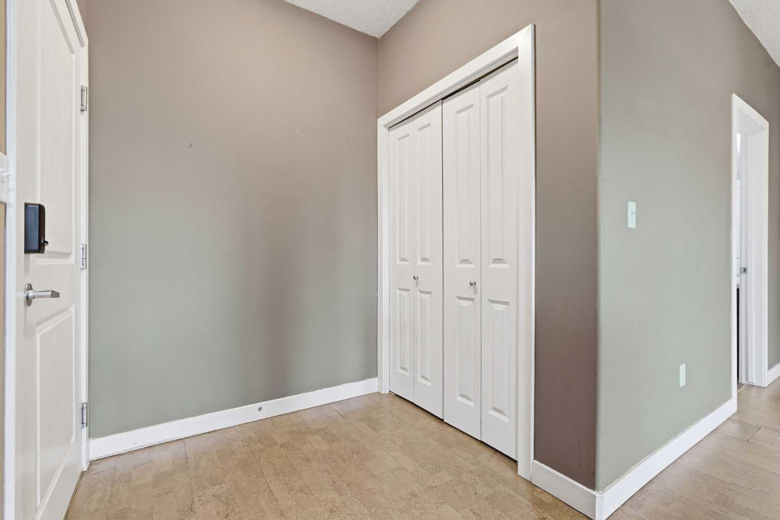 441, 11 Millrise Drive SW — photo 5