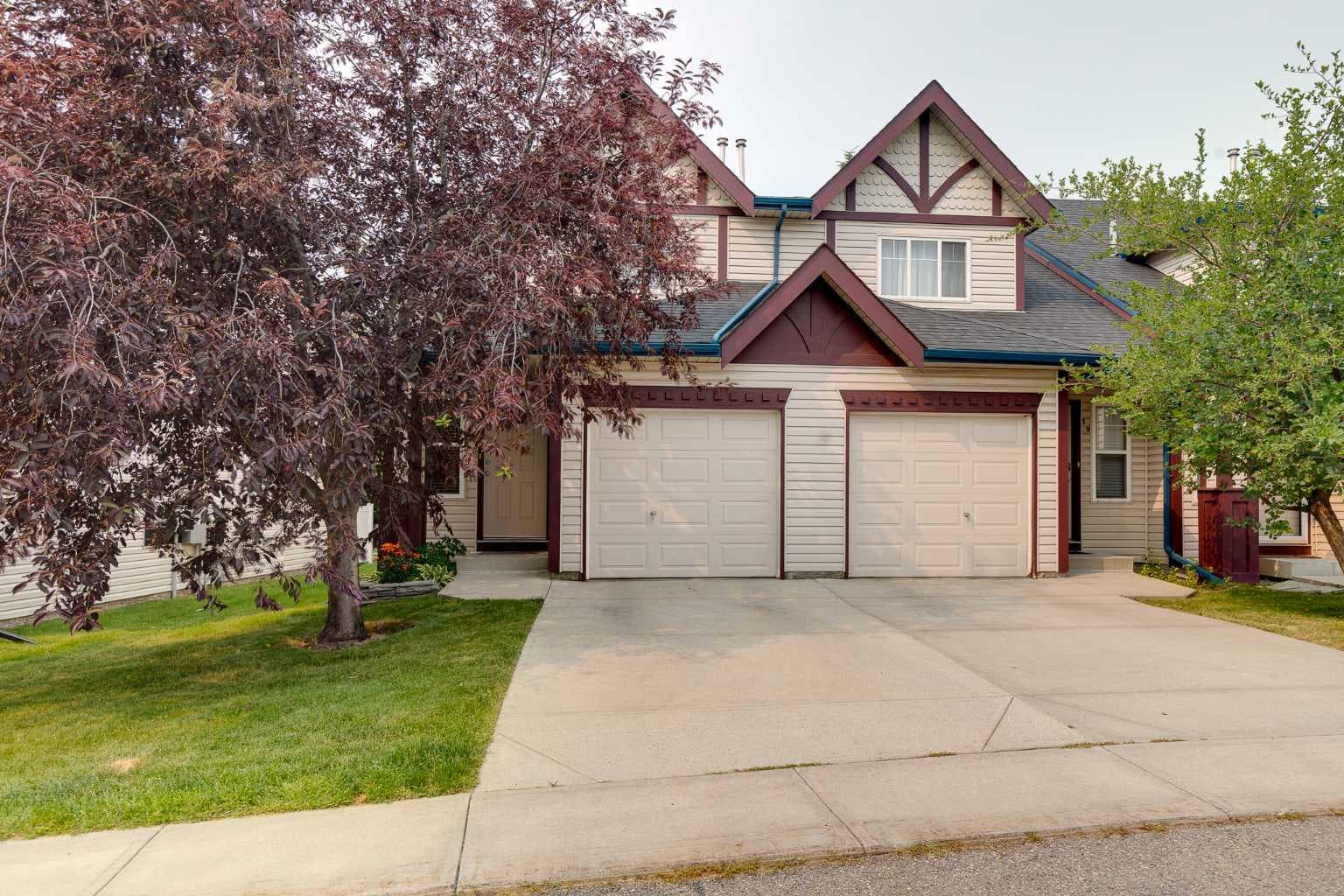 17 Country Village Circle NE — photo 1
