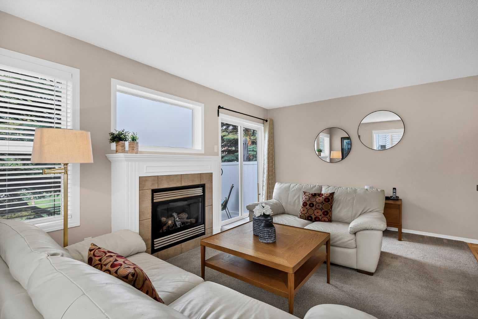 17 Country Village Circle NE — photo 3