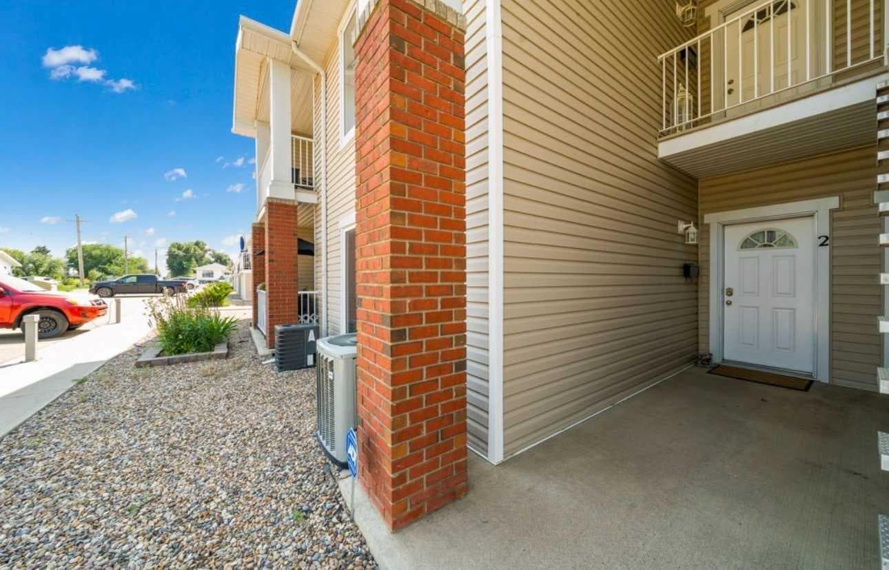 2, 10 Broadway Court NW — photo 5
