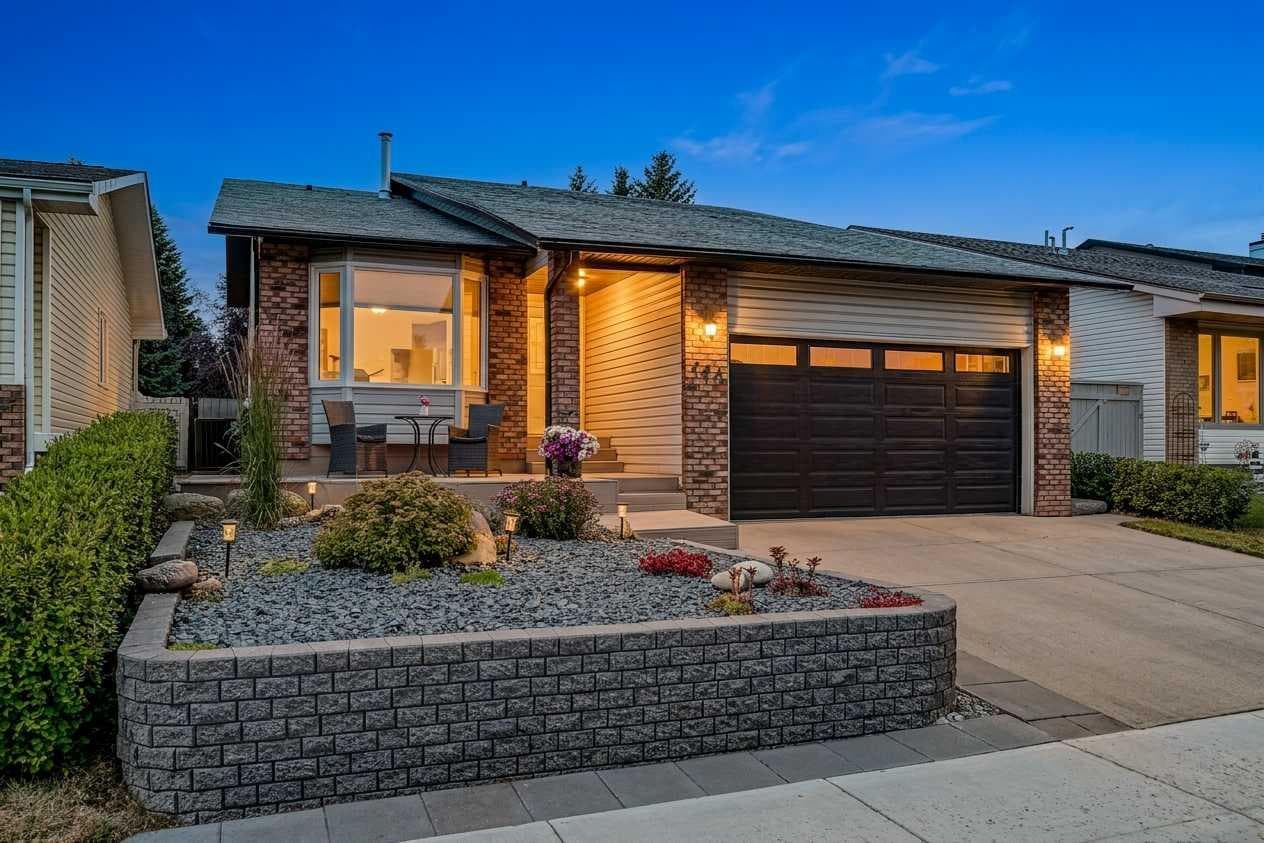 140 Woodglen Way SW — photo 2