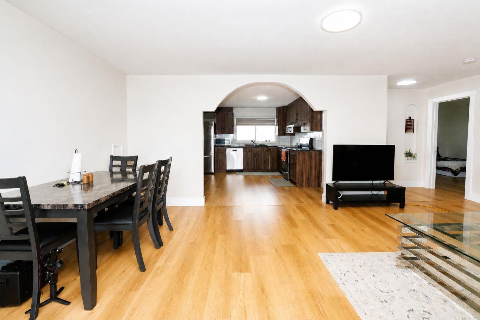 250257 Conrich Road — photo 3