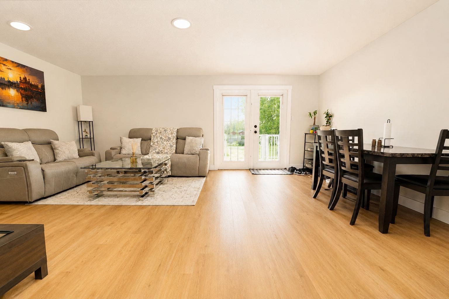 250257 Conrich Road — photo 4