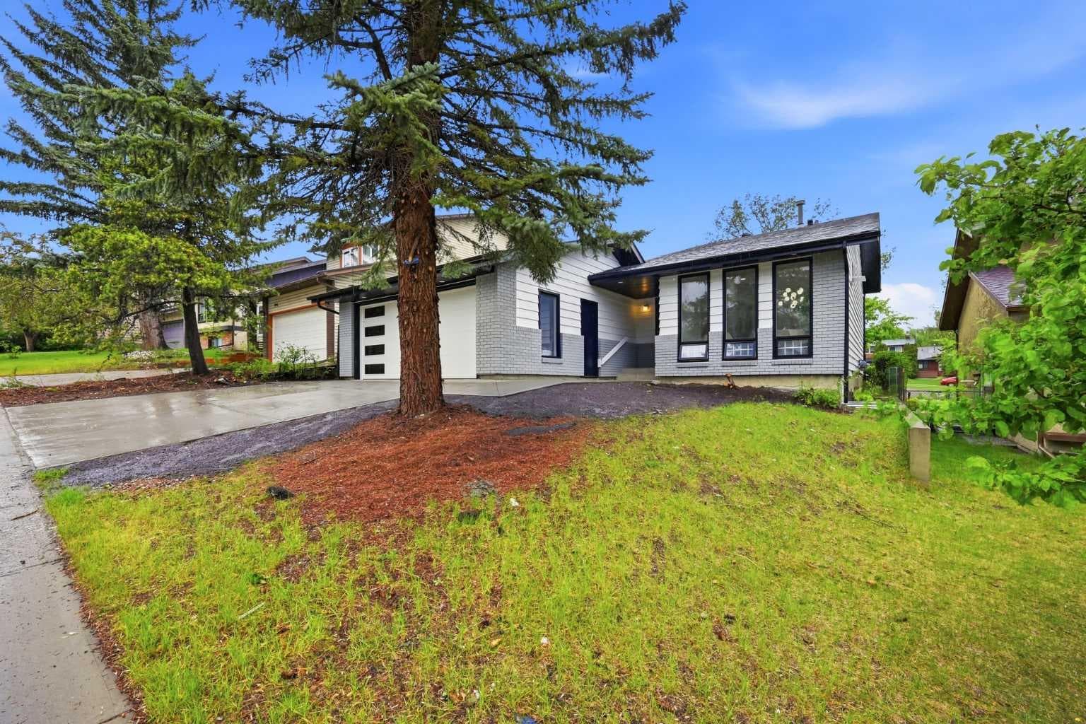 300 Edgehill Drive NW — photo 3